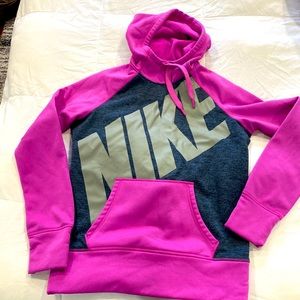 Like New Nike Therma Fit Hoodie